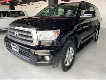 Toyota  Sequoia  SR5  2016  Automatic  166,000 Km  8 Cylinder  Four Wheel Drive (4WD)  SUV  Black