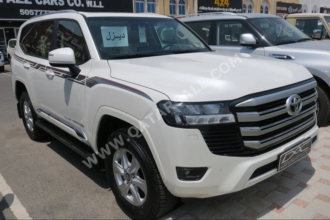 Toyota  Land Cruiser  GXR Twin Turbo  2023  Automatic  0 Km  6 Cylinder  Four Wheel Drive (4WD)  SUV  White  With Warranty