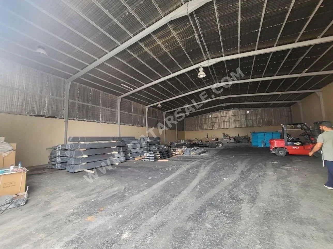 Labour Camp - Al Rayyan  - Industrial Area  -Area Size: 500 Square Meter