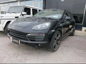 Porsche  Cayenne  S  2012  Automatic  160,674 Km  6 Cylinder  Four Wheel Drive (4WD)  SUV  Black