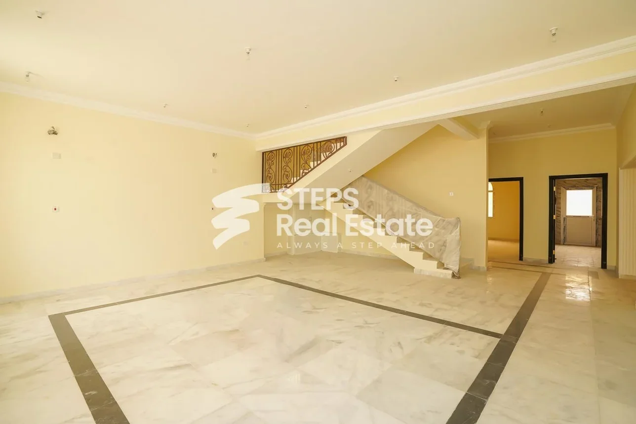 Labour Camp Family Residential  - Not Furnished  - Umm Salal  - Al Kharaitiyat  - 7 Bedrooms