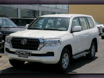 Toyota  Land Cruiser  GX  2021  Automatic  4,000 Km  6 Cylinder  Four Wheel Drive (4WD)  SUV  White  With Warranty