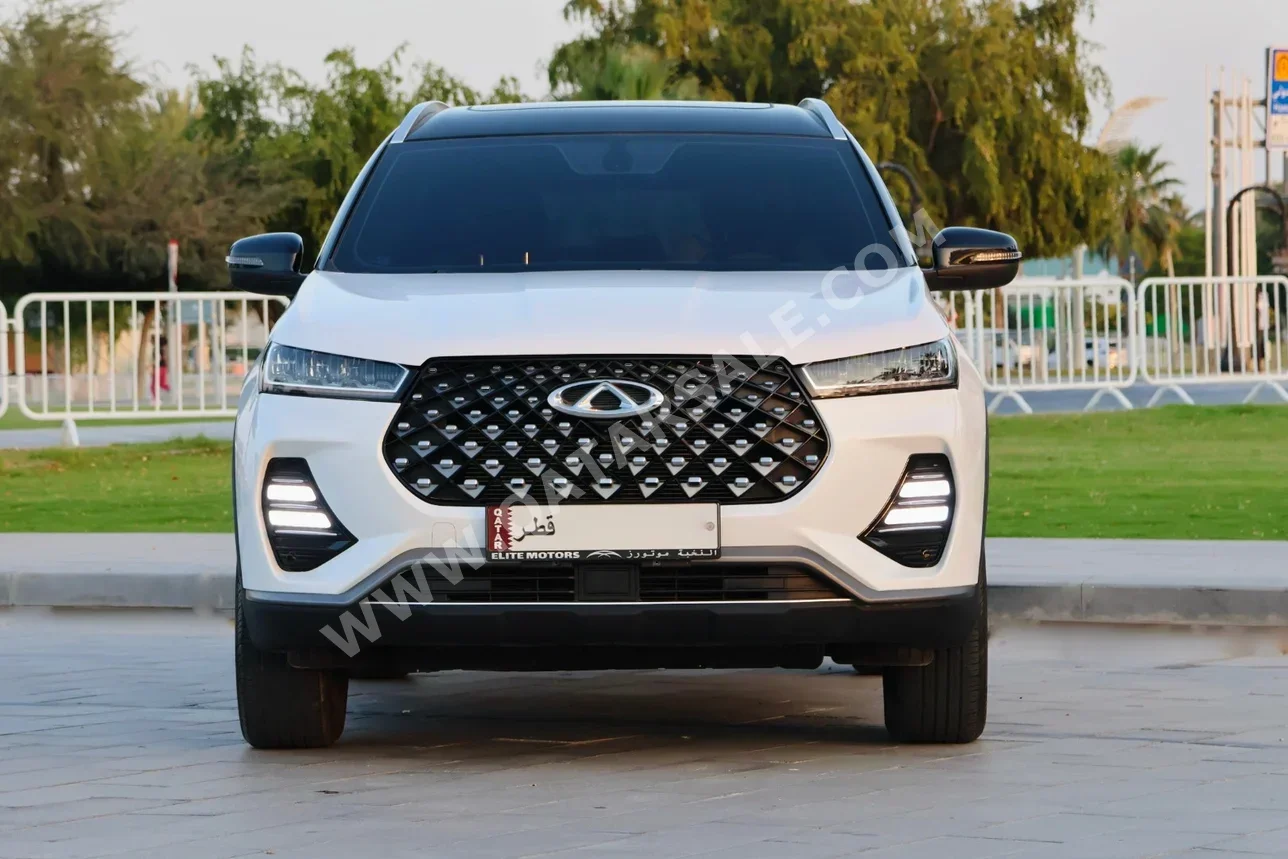 Chery  tiggo 7  4 Cylinder  SUV 4x4  White  2023
