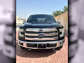 Ford  F  150 LARIAT  2016  Automatic  135,100 Km  6 Cylinder  Four Wheel Drive (4WD)  Pick Up  Black