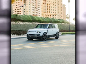 Land Rover  Defender  110  2023  Automatic  600 Km  8 Cylinder  Four Wheel Drive (4WD)  SUV  White  With Warranty