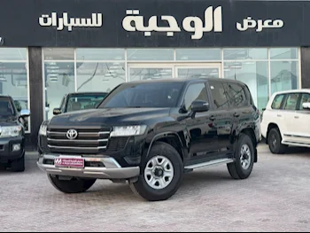 Toyota  Land Cruiser  GX  2022  Automatic  87,000 Km  6 Cylinder  Four Wheel Drive (4WD)  SUV  Black  With Warranty