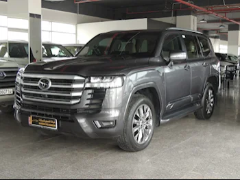 Toyota  Land Cruiser  GXR Twin Turbo  2023  Automatic  23,000 Km  6 Cylinder  Four Wheel Drive (4WD)  SUV  Gray  With Warranty