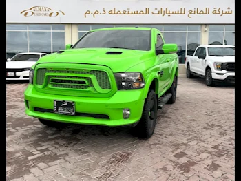 Dodge  Ram  1500 Classic  2022  Automatic  7,000 Km  8 Cylinder  Four Wheel Drive (4WD)  Pick Up  Green