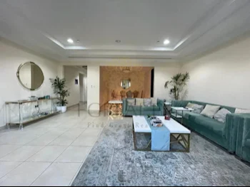 3 Bedrooms  Apartment  For Sale  in Doha -  The Pearl  Fully Furnished