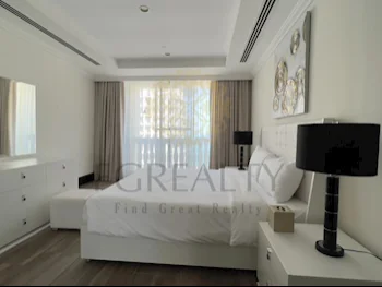 1 Bedrooms  Apartment  For Rent  in Doha -  The Pearl  Fully Furnished