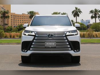 Lexus  LX 600  6 Cylinder  SUV 4x4  White  2024