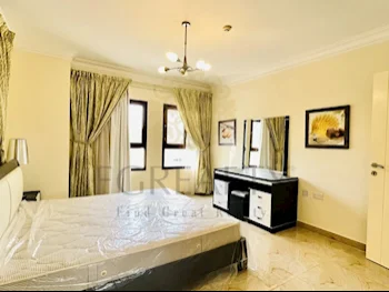 1 Bedrooms  Apartment  For Rent  in Doha -  Umm Ghuwailina  Fully Furnished