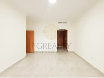 2 Bedrooms  Apartment  For Rent  in Doha -  The Pearl  Not Furnished