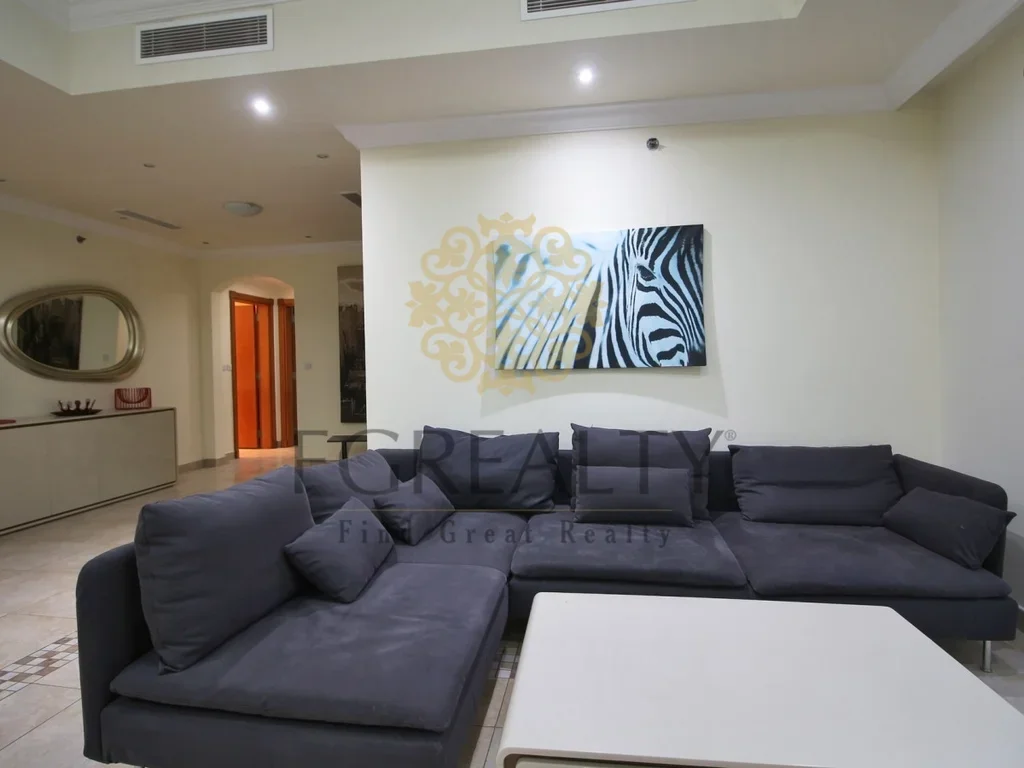 2 Bedrooms  Apartment  For Rent  in Doha -  The Pearl  Fully Furnished