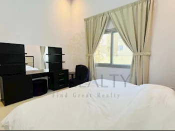 2 Bedrooms  Apartment  For Rent  in Doha -  Fereej Bin Mahmoud  Fully Furnished