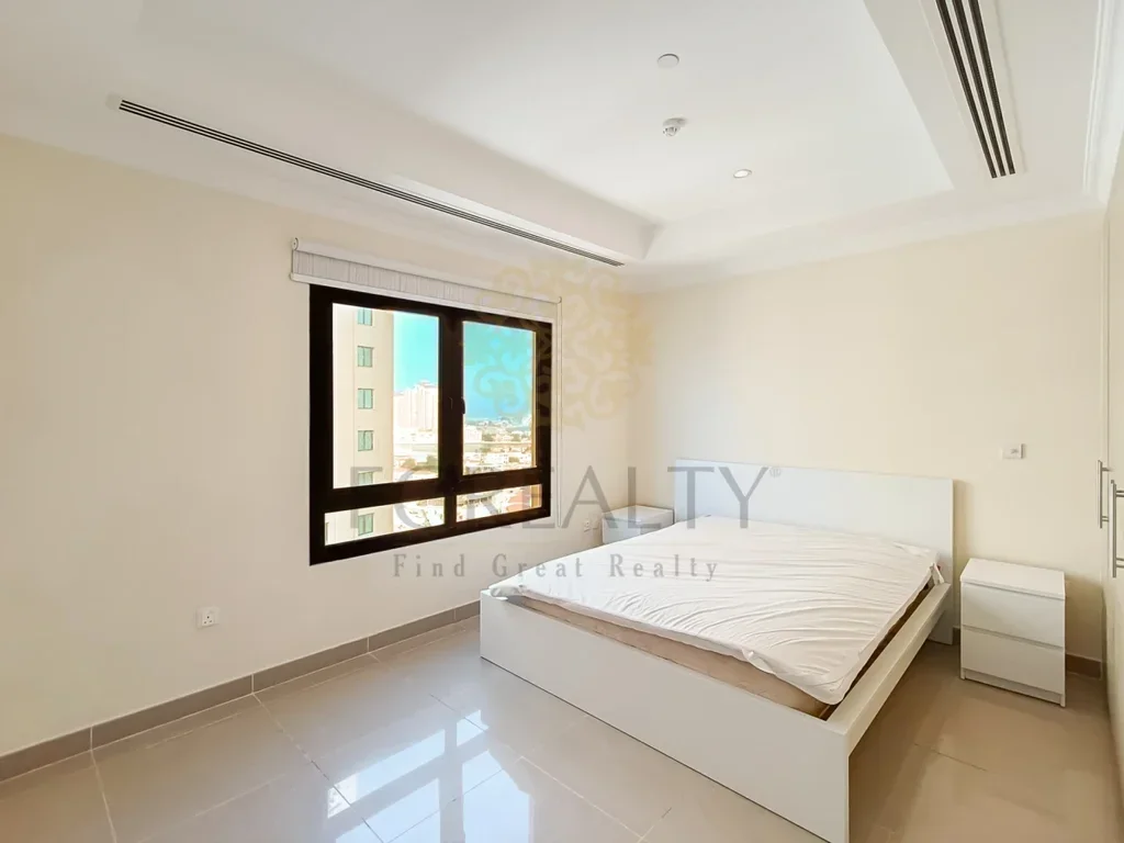 1 Bedrooms  Apartment  For Rent  in Doha -  The Pearl  Fully Furnished