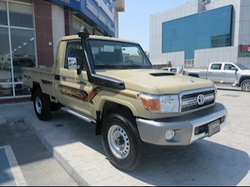 Toyota  Land Cruiser  LX  2023  Manual  0 Km  8 Cylinder  Four Wheel Drive (4WD)  Pick Up  Beige  With Warranty