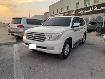 Toyota  Land Cruiser  VXR  2009  Automatic  157,000 Km  8 Cylinder  Four Wheel Drive (4WD)  SUV  White