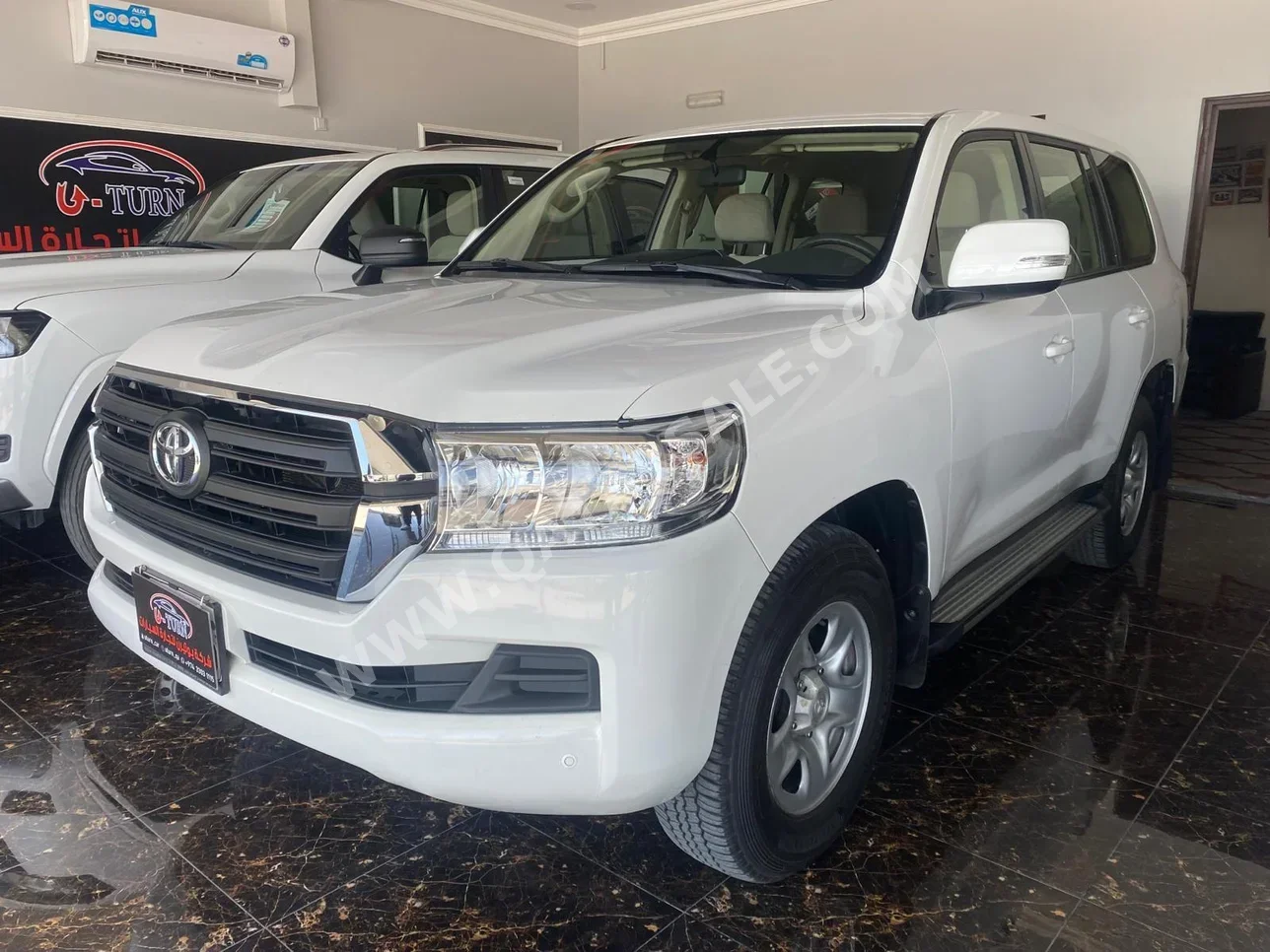 Toyota  Land Cruiser  GX  2020  Automatic  207,000 Km  6 Cylinder  Four Wheel Drive (4WD)  SUV  White