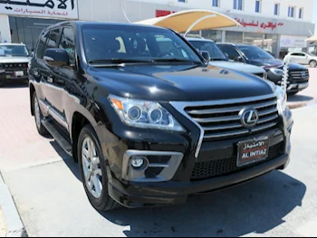 Lexus  LX  570  2014  Automatic  256,000 Km  8 Cylinder  Four Wheel Drive (4WD)  SUV  Black