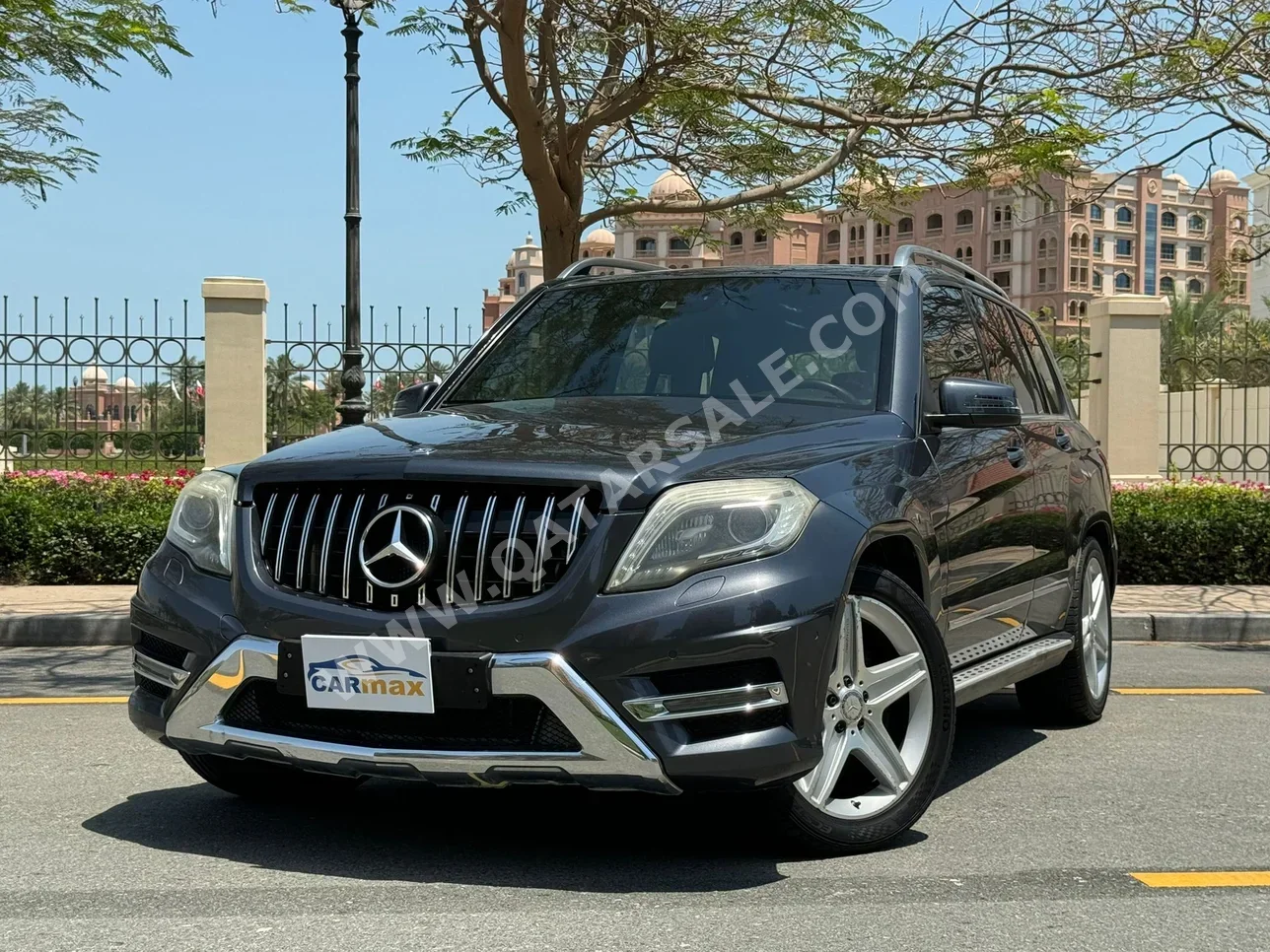 Mercedes-Benz  GLK  350  2015  Automatic  69,000 Km  6 Cylinder  Four Wheel Drive (4WD)  SUV  Gray