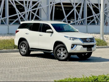 Toyota  Fortuner  2020  Automatic  51,990 Km  4 Cylinder  Four Wheel Drive (4WD)  SUV  White