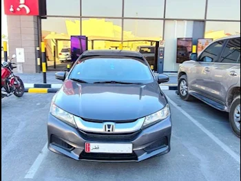 Honda  City  2017  Automatic  182,600 Km  4 Cylinder  Front Wheel Drive (FWD)  Classic  Gray Metallic