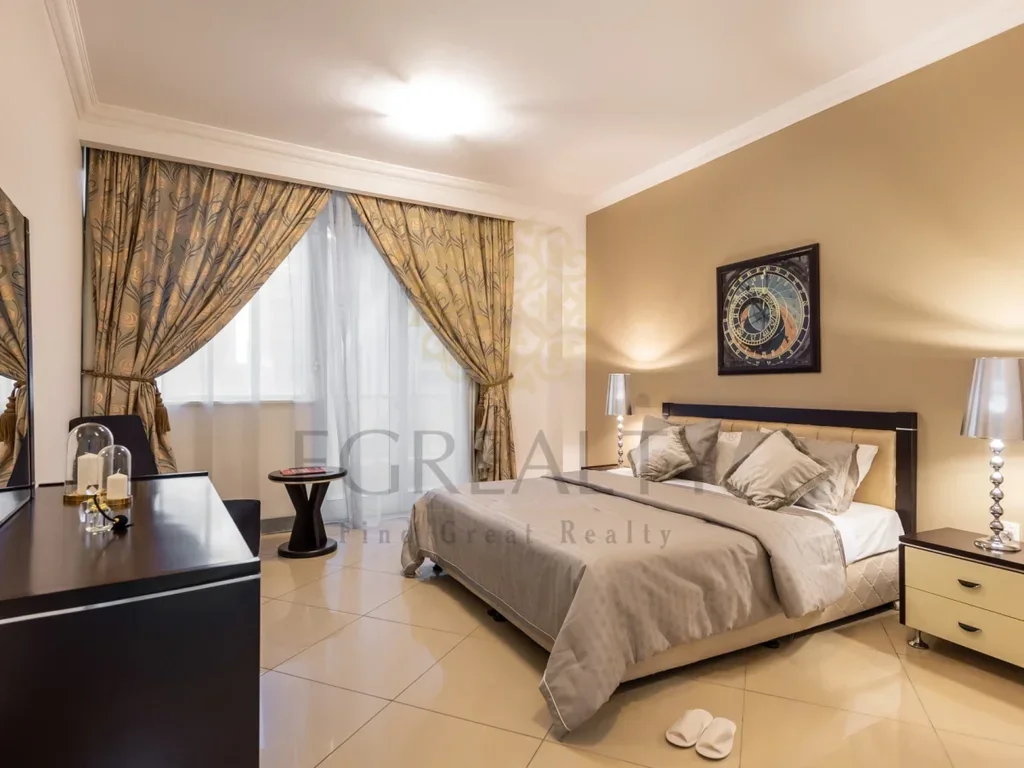 3 Bedrooms  Apartment  For Rent  in Doha -  West Bay  Fully Furnished