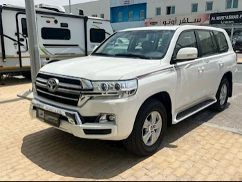 Toyota  Land Cruiser  GXR  2020  Automatic  162,000 Km  6 Cylinder  Four Wheel Drive (4WD)  SUV  White