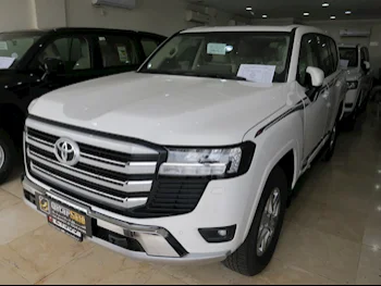  Toyota  Land Cruiser  GXR  2024  Automatic  0 Km  6 Cylinder  Four Wheel Drive (4WD)  SUV  White  With Warranty