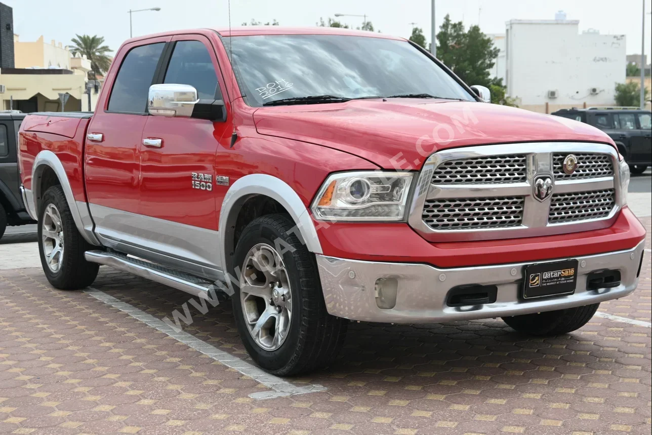 Dodge  Ram  laramie  2016  Automatic  224,000 Km  8 Cylinder  Four Wheel Drive (4WD)  Pick Up  Red