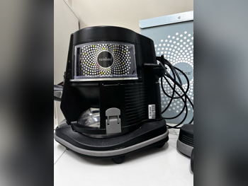 Light Weight Gray Mop Pads Included Upholstery Tool Included / Robotic Vacuum