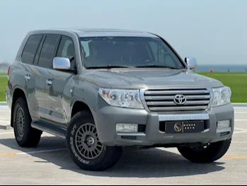 Toyota  Land Cruiser  GX Limited  2009  Automatic  350,000 Km  6 Cylinder  Four Wheel Drive (4WD)  SUV  Gray Matte