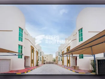 Commercial  Not Furnished  Al Rayyan  Ain Khaled  5 Bedrooms