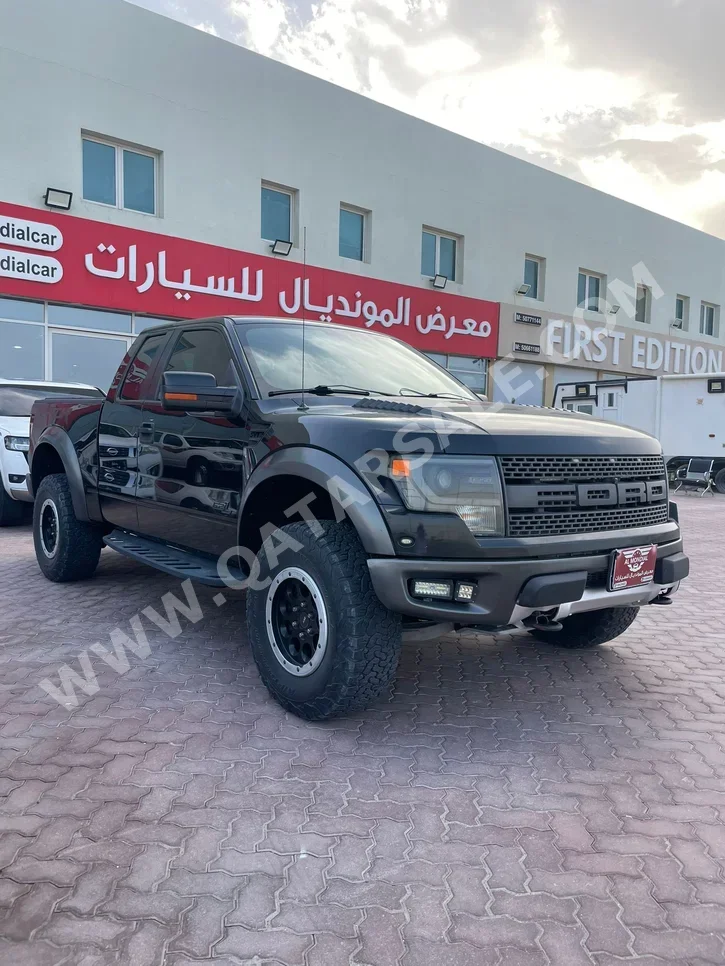 Ford  Raptor  2014  Automatic  240,000 Km  8 Cylinder  Four Wheel Drive (4WD)  Pick Up  Black