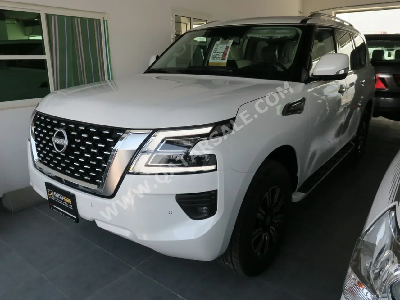 Nissan  Patrol  SE  2023  Automatic  0 Km  6 Cylinder  Four Wheel Drive (4WD)  SUV  White  With Warranty