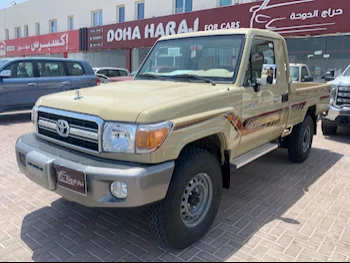 Toyota  Land Cruiser  LX  2022  Manual  6,000 Km  6 Cylinder  Four Wheel Drive (4WD)  Pick Up  Beige  With Warranty