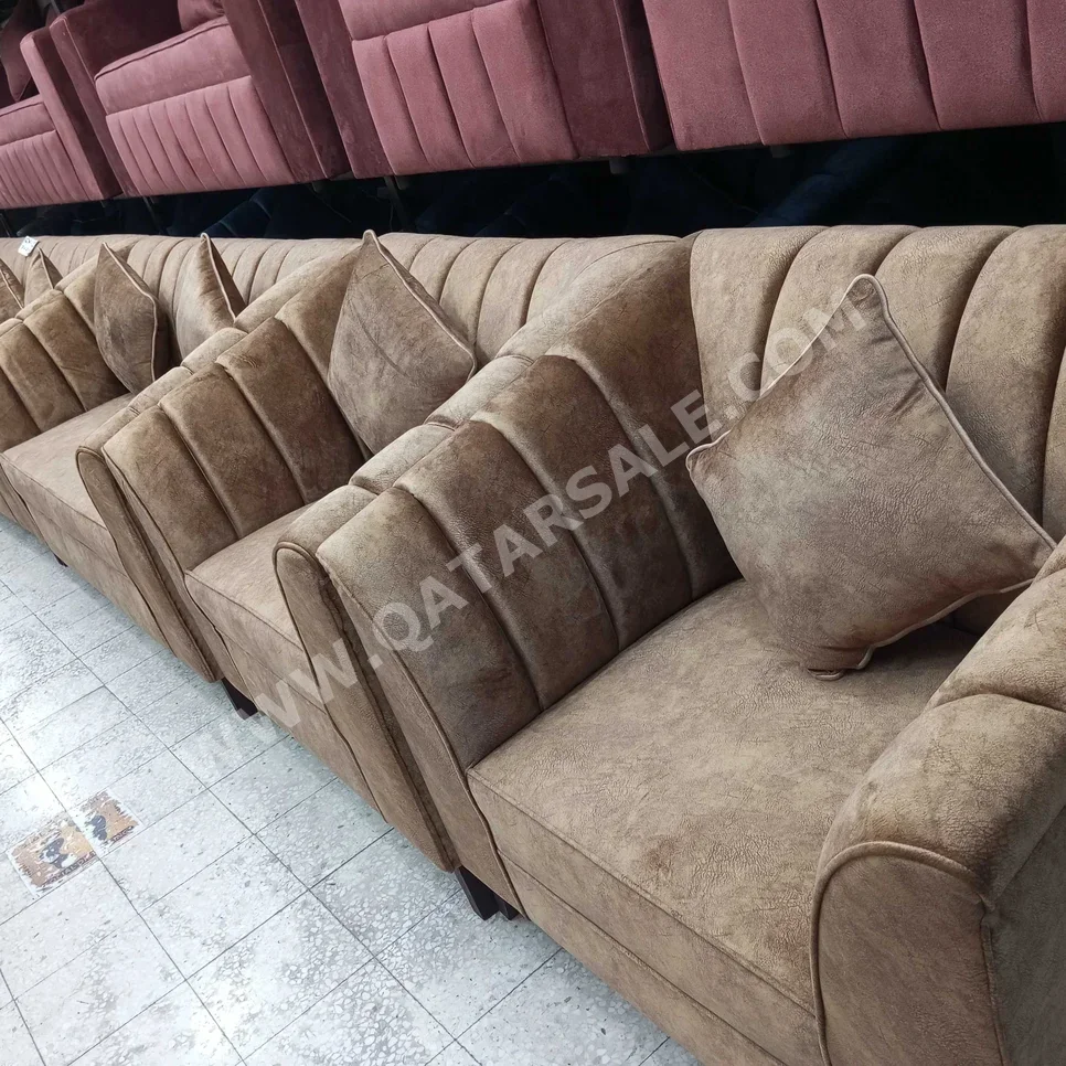 Sofas, Couches & Chairs Sofa Set  Fabric  Brown