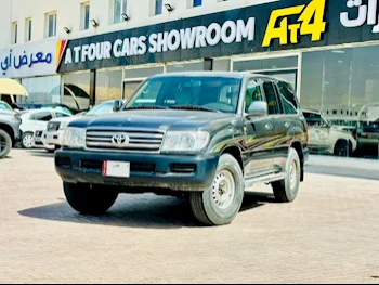 Toyota  Land Cruiser  GX  2006  Automatic  470,000 Km  6 Cylinder  Four Wheel Drive (4WD)  SUV  Gray