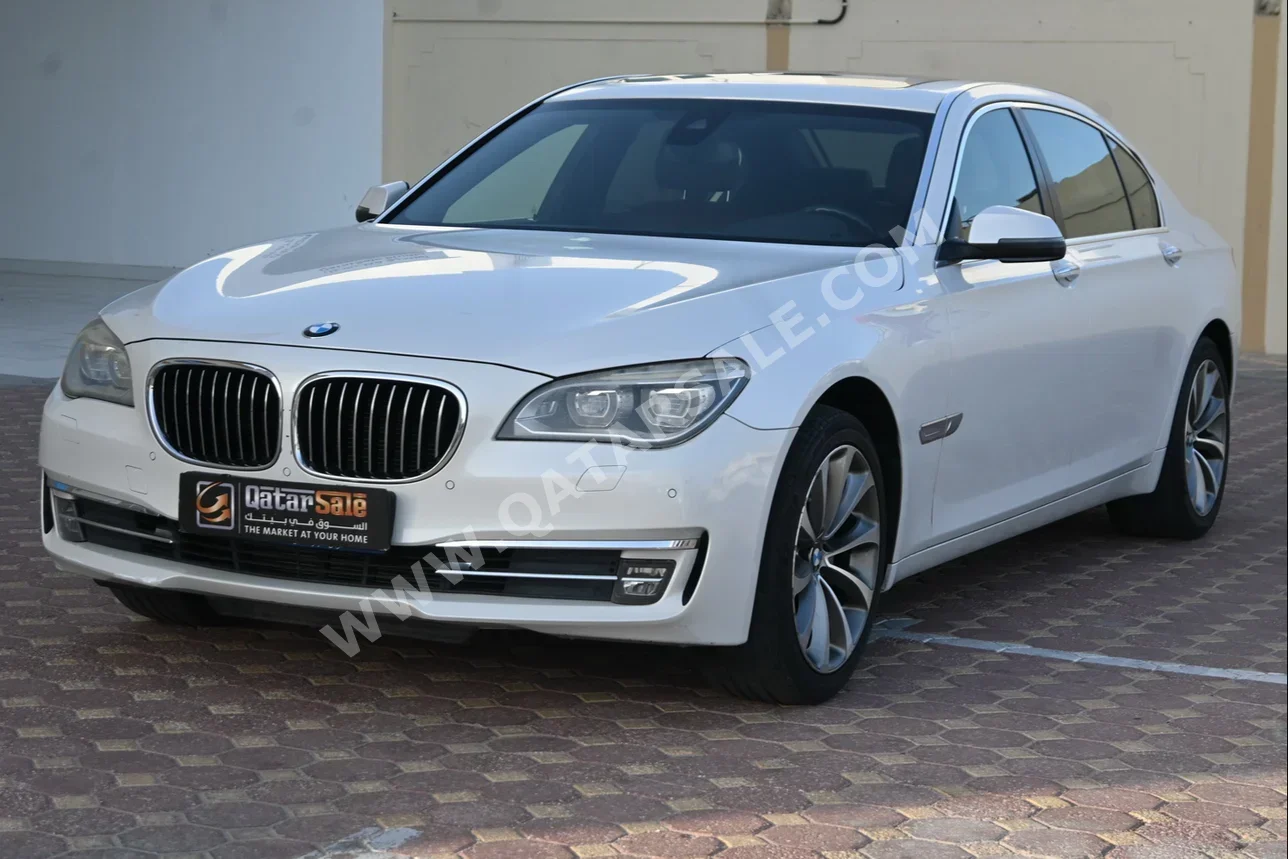  BMW  7-Series  730 Li  2015  Automatic  142,000 Km  6 Cylinder  Rear Wheel Drive (RWD)  Sedan  White  With Warranty