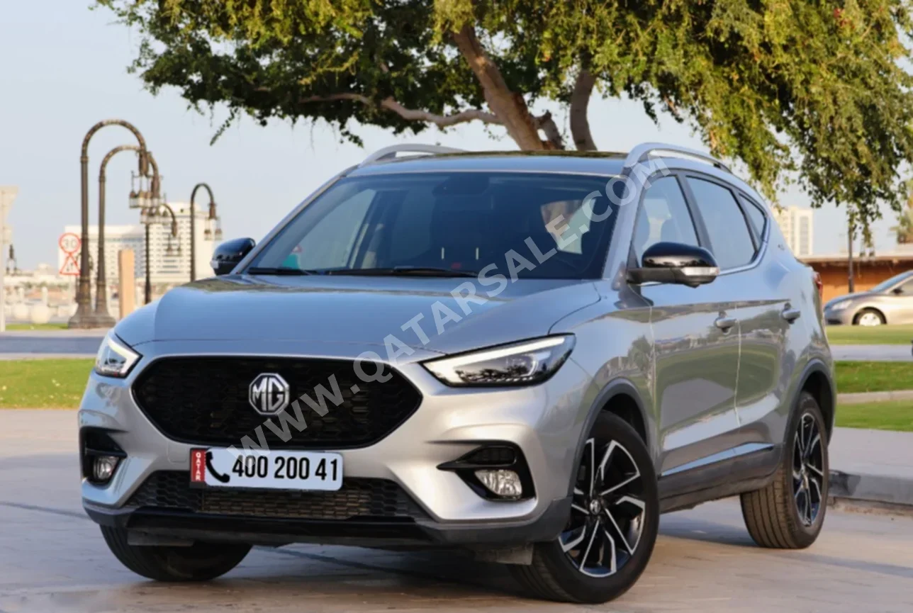 MG  ZS  4 Cylinder  SUV 4x4  Silver  2021