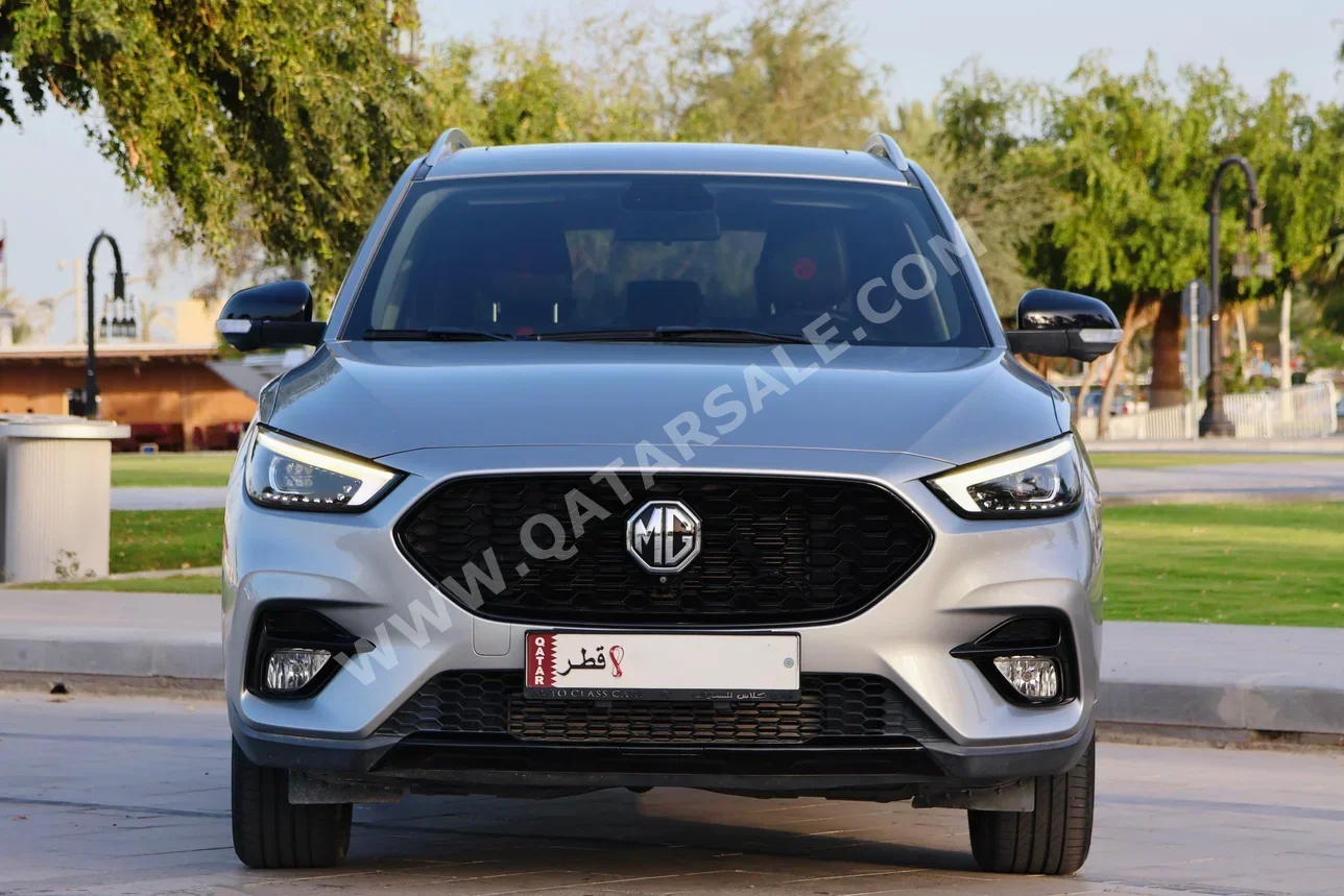 MG  ZS  4 Cylinder  SUV 4x4  Silver  2021