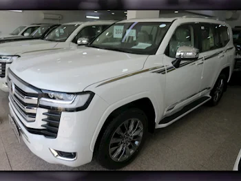 Toyota  Land Cruiser  VXR Twin Turbo  2024  Automatic  0 Km  6 Cylinder  Four Wheel Drive (4WD)  SUV  White  With Warranty