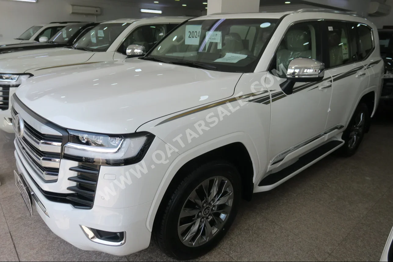 Toyota  Land Cruiser  VXR Twin Turbo  2024  Automatic  0 Km  6 Cylinder  Four Wheel Drive (4WD)  SUV  White  With Warranty