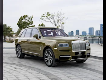 Rolls-Royce  Cullinan  2019  Automatic  28,000 Km  12 Cylinder  Four Wheel Drive (4WD)  SUV  Olive Green