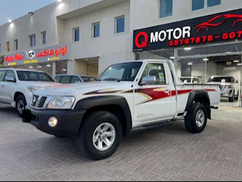 Nissan  Patrol  Pickup  2018  Manual  237,000 Km  6 Cylinder  Four Wheel Drive (4WD)  Pick Up  White