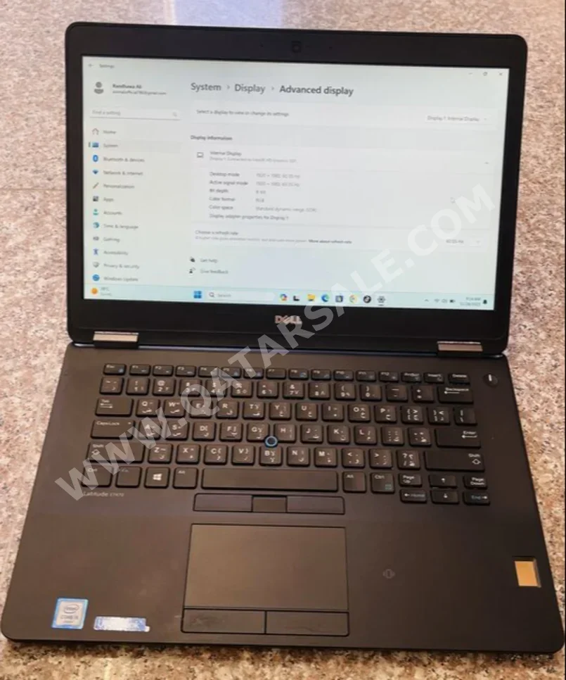 Laptops Dell  - Latitude  - Black  - Windows 11  - Intel  - Core i5  -Memory (Ram): 16 GB