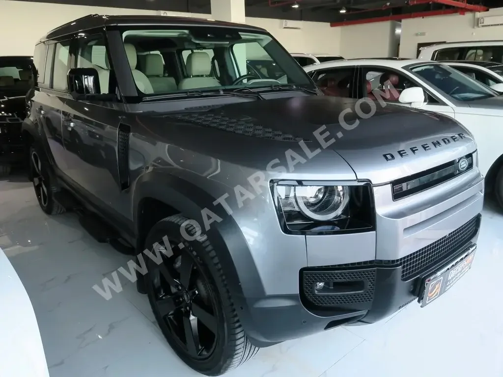 Land Rover  Defender  110  2020  Automatic  48,000 Km  6 Cylinder  Four Wheel Drive (4WD)  SUV  Gray  With Warranty