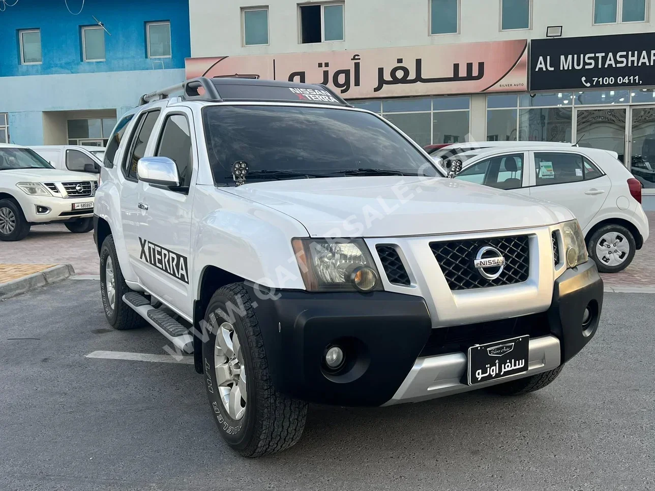 Nissan  Xterra  2011  Automatic  188,000 Km  6 Cylinder  Four Wheel Drive (4WD)  SUV  White