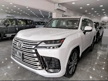 Lexus  LX  600 Luxury  2023  Automatic  10,000 Km  6 Cylinder  Four Wheel Drive (4WD)  SUV  White  With Warranty